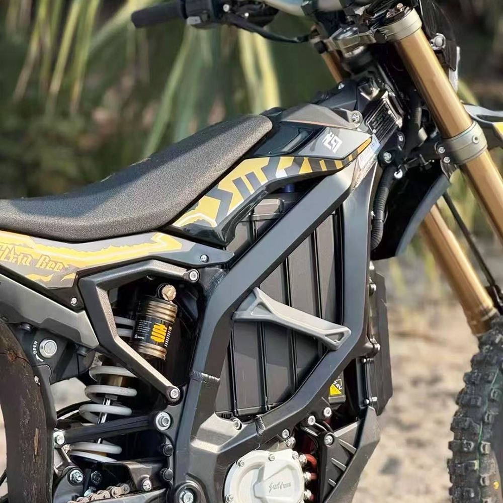 Factory Price Surron Ultra Bee 2025 Electric Dirt Bike OEM All-Terrain Lightweight Off-Road E-Bike Wholesale - Image 4